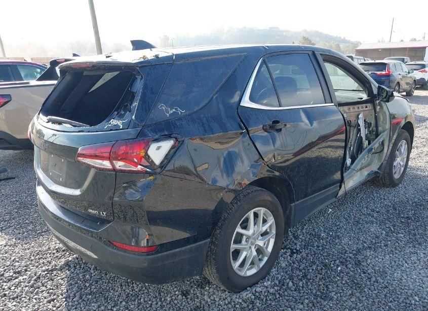Photo 4 of 2022 Chevrolet Equinox AWD LT (VIN 3GNAXUEV7NL279010)