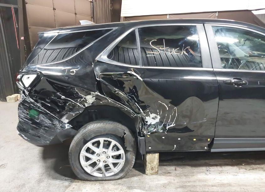 Photo 18 of 2022 Chevrolet Equinox AWD LT (VIN 3GNAXUEV7NL302981)