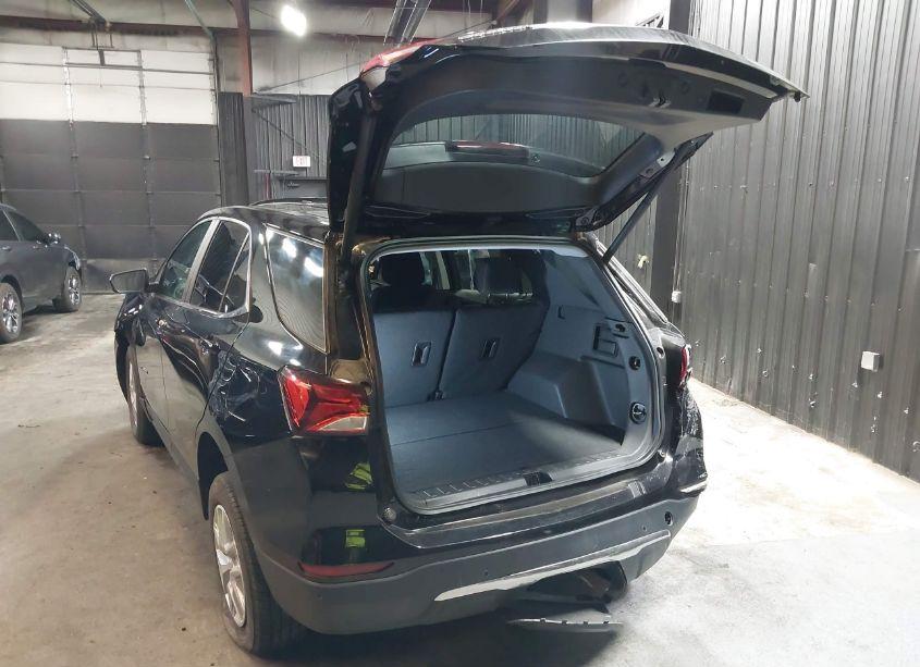 Photo 3 of 2022 Chevrolet Equinox AWD LT (VIN 3GNAXUEV7NL302981)