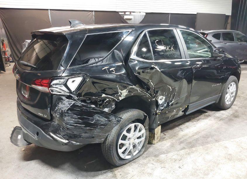 Photo 6 of 2022 Chevrolet Equinox AWD LT (VIN 3GNAXUEV7NL302981)