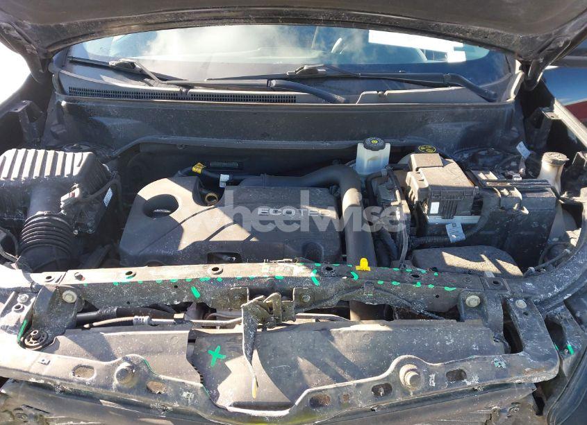 Photo 10 of 2019 Chevrolet Equinox LT (VIN 3GNAXUEV8KL280792)