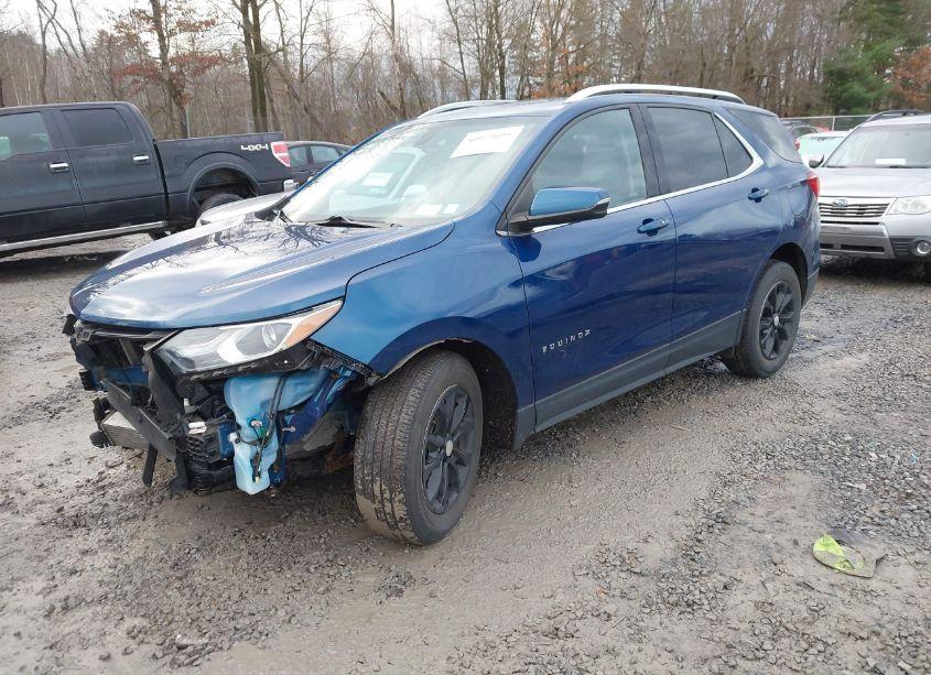 Photo 2 of 2019 Chevrolet Equinox LT (VIN 3GNAXUEV8KL354289)