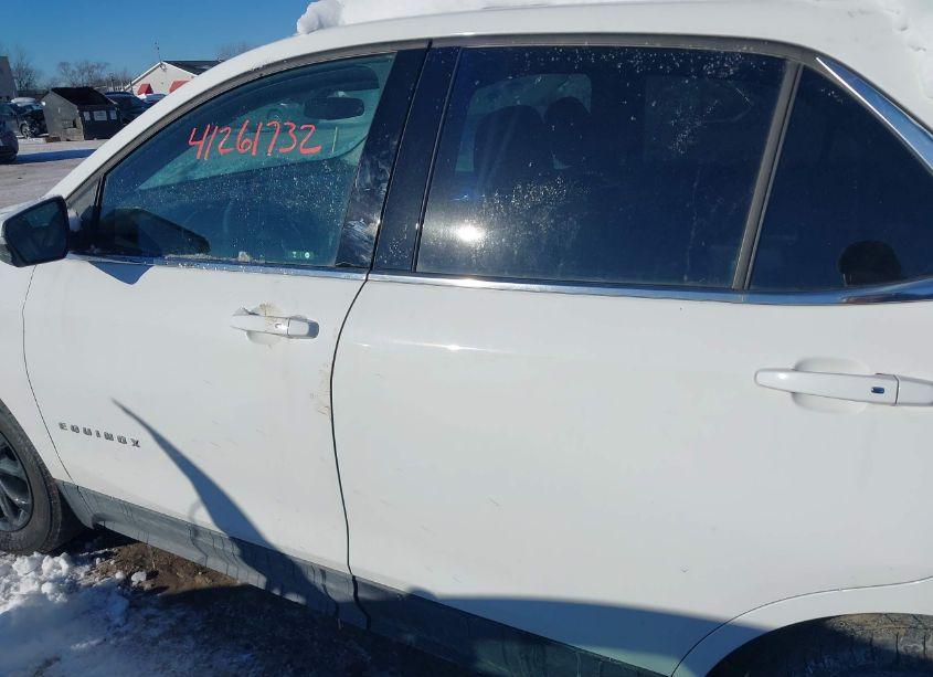 Photo 14 of 2019 Chevrolet Equinox LT (VIN 3GNAXUEV8KS597042)