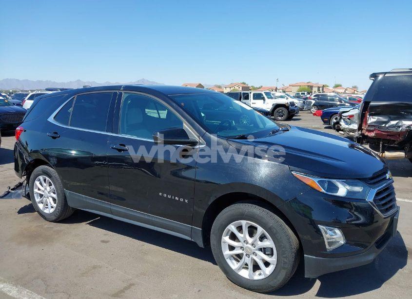 2020 Chevrolet Equinox AWD LT 1.5L TURBO (VIN 3GNAXUEV8LL103791) main photo
