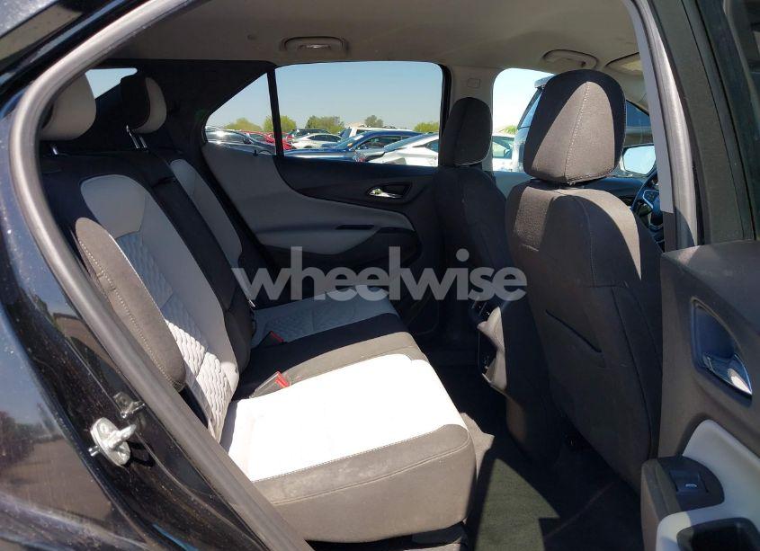 Photo 8 of 2020 Chevrolet Equinox AWD LT 1.5L TURBO (VIN 3GNAXUEV8LL103791)