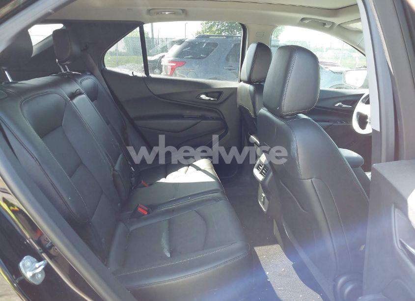 Photo 8 of 2020 Chevrolet Equinox AWD LT 1.5L TURBO (VIN 3GNAXUEV8LL289686)