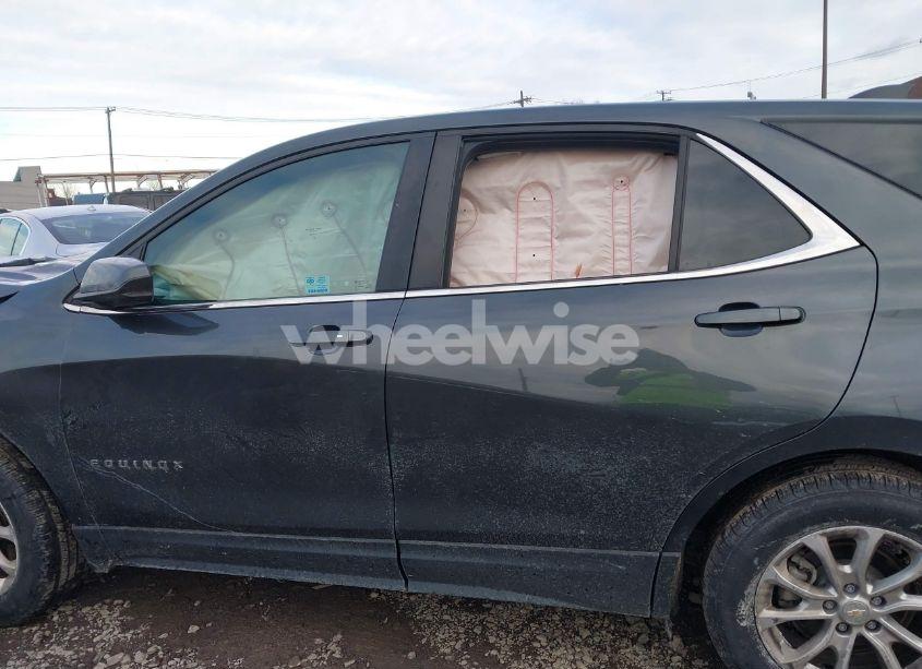 Photo 15 of 2021 Chevrolet Equinox AWD LT (VIN 3GNAXUEV8ML306892)