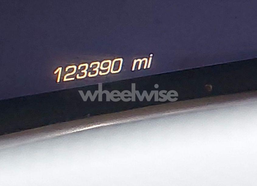 Photo 16 of 2021 Chevrolet Equinox AWD LT (VIN 3GNAXUEV8ML306892)