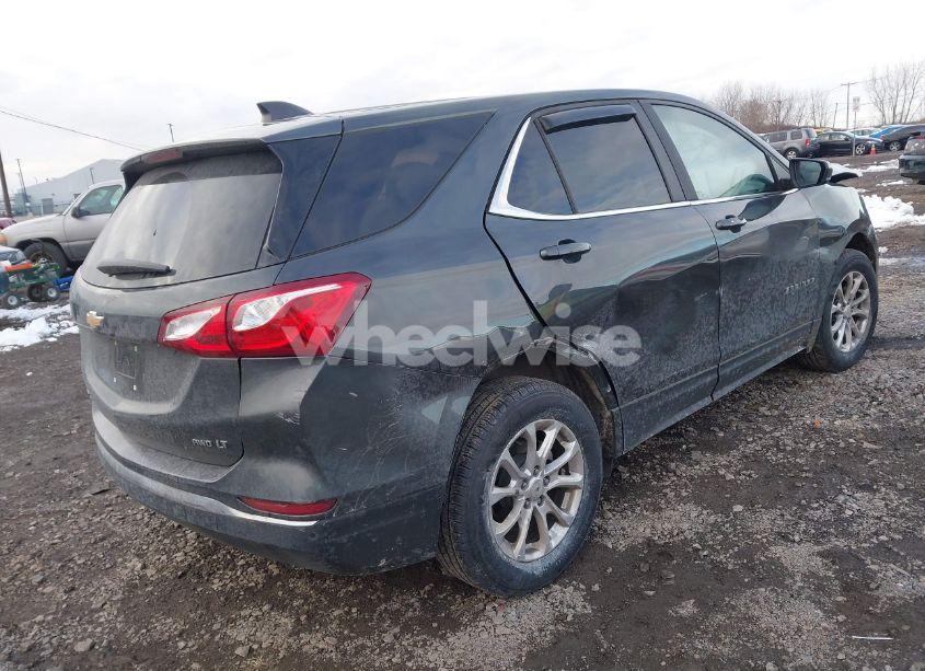 Photo 4 of 2021 Chevrolet Equinox AWD LT (VIN 3GNAXUEV8ML306892)