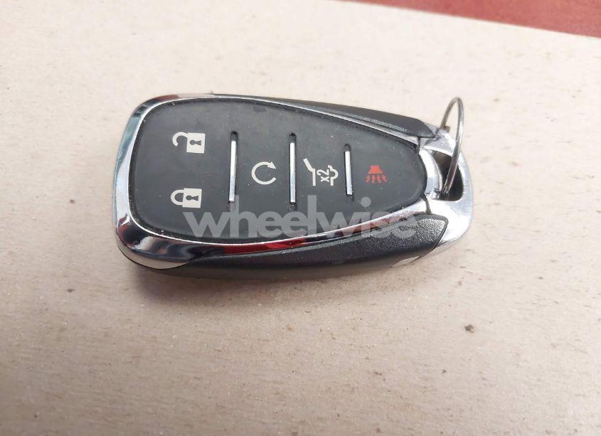 Photo 11 of 2021 Chevrolet Equinox AWD LT (VIN 3GNAXUEV8ML308951)