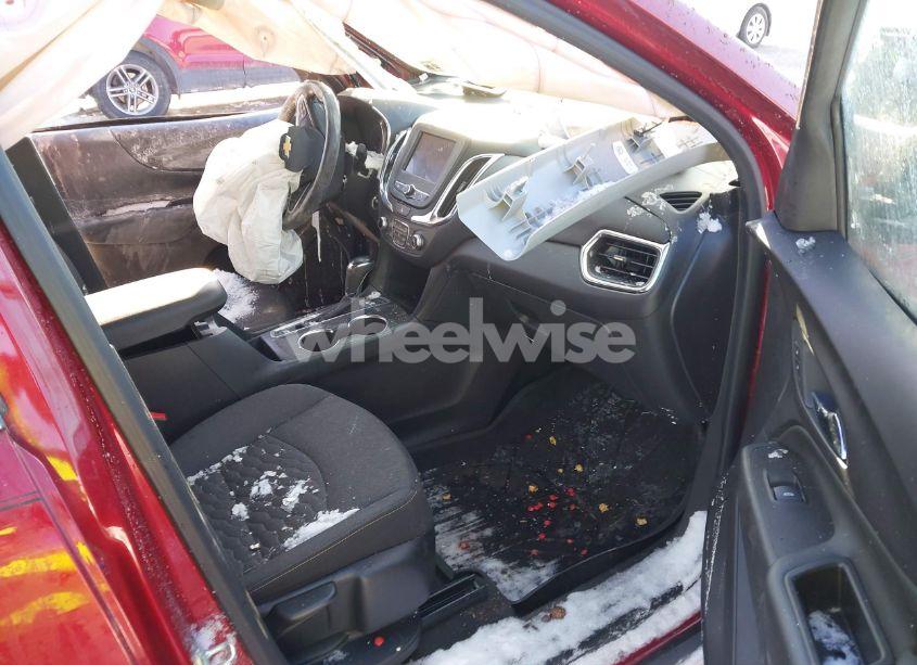 Photo 5 of 2021 Chevrolet Equinox AWD LT (VIN 3GNAXUEV8ML308951)