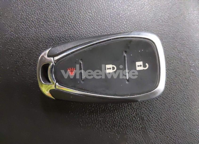 Photo 11 of 2021 Chevrolet Equinox AWD LT (VIN 3GNAXUEV8MS116497)