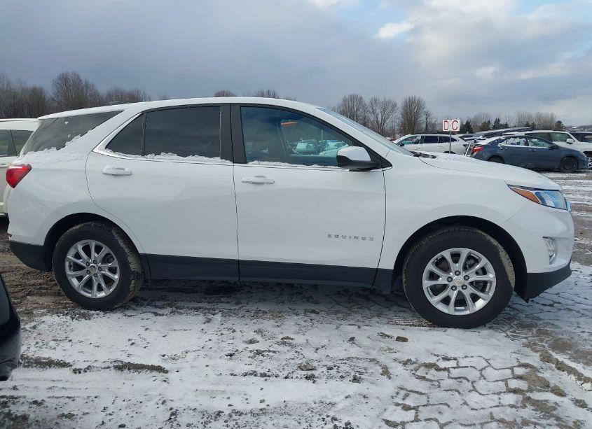 Photo 13 of 2021 Chevrolet Equinox AWD LT (VIN 3GNAXUEV8MS180488)