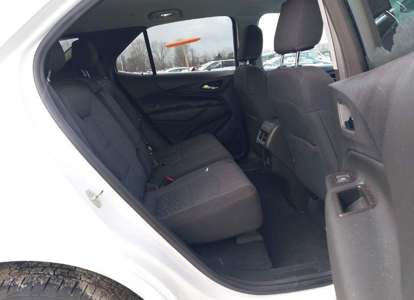 Photo 8 of 2021 Chevrolet Equinox AWD LT (VIN 3GNAXUEV8MS180488)