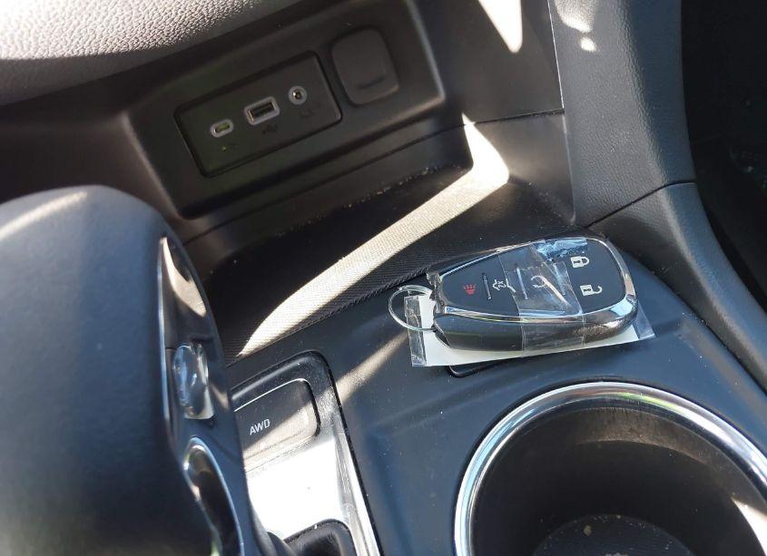 Photo 11 of 2022 Chevrolet Equinox AWD LT (VIN 3GNAXUEV8NL257324)