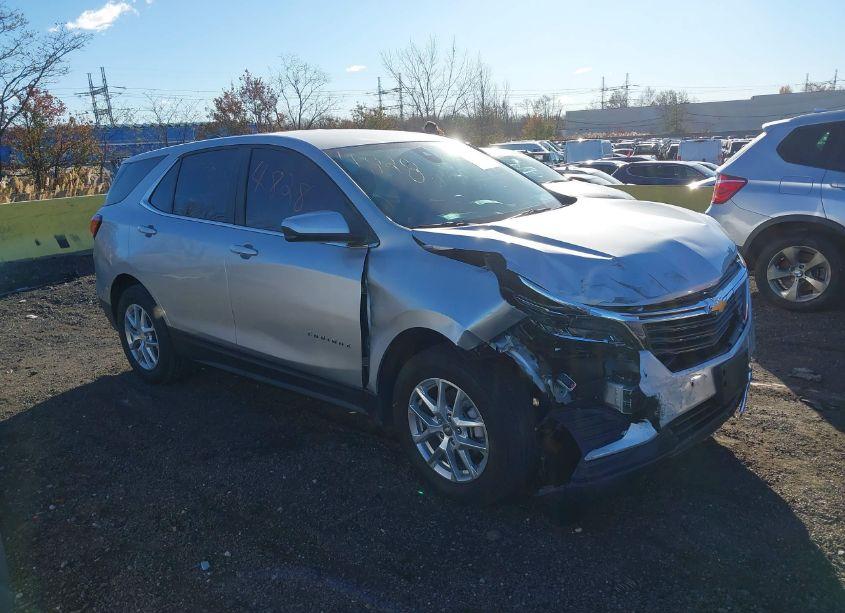 Photo 13 of 2022 Chevrolet Equinox AWD LT (VIN 3GNAXUEV8NL257324)