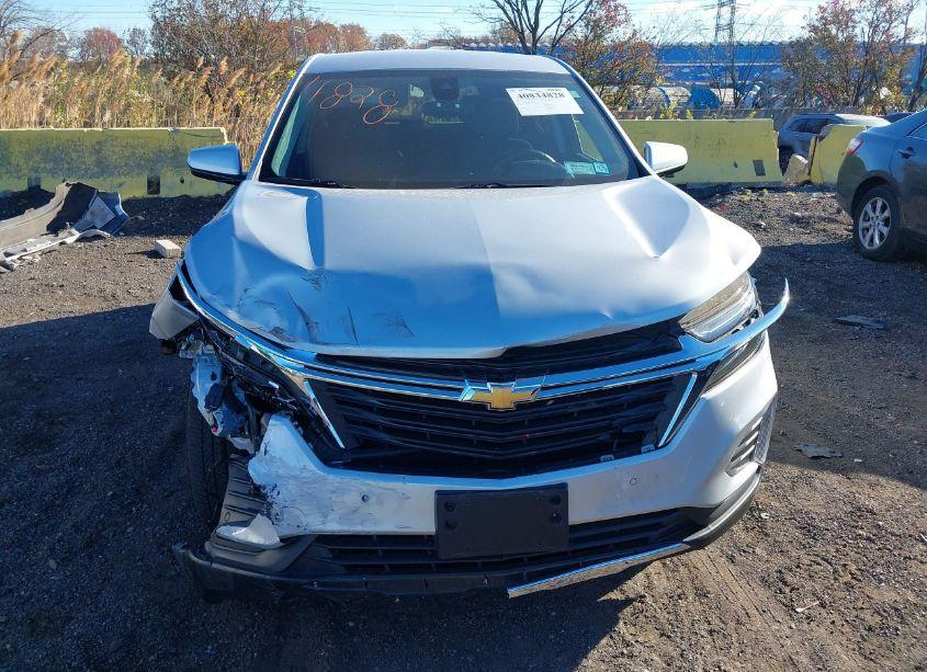 Photo 20 of 2022 Chevrolet Equinox AWD LT (VIN 3GNAXUEV8NL257324)