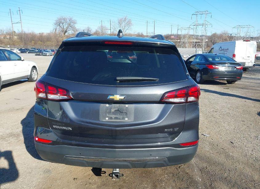 Photo 16 of 2022 Chevrolet Equinox AWD LT (VIN 3GNAXUEV8NS182596)