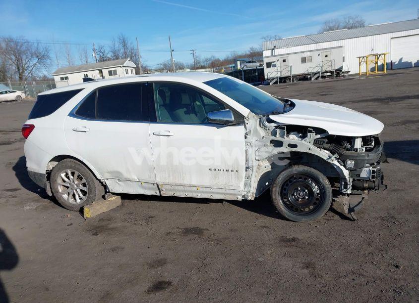 Photo 13 of 2019 Chevrolet Equinox LT (VIN 3GNAXUEV9KS567256)