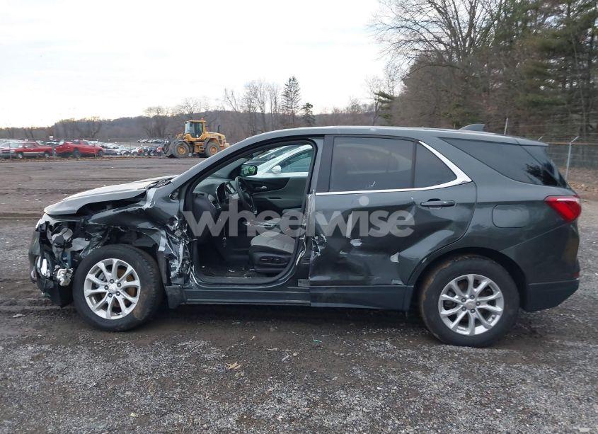 Photo 15 of 2019 Chevrolet Equinox LT (VIN 3GNAXUEV9KS628573)