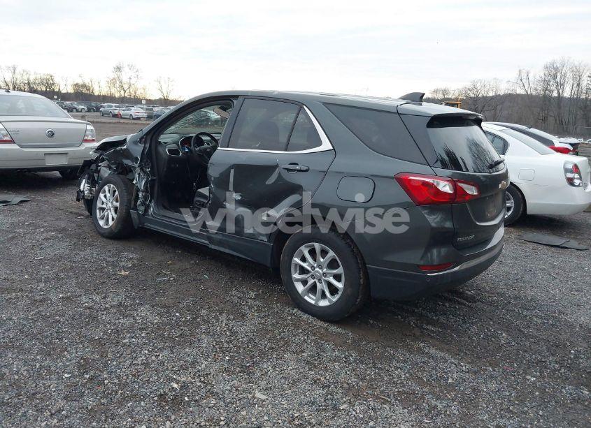 Photo 3 of 2019 Chevrolet Equinox LT (VIN 3GNAXUEV9KS628573)