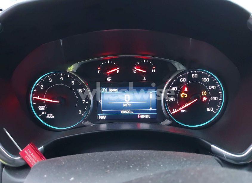 Photo 7 of 2019 Chevrolet Equinox LT (VIN 3GNAXUEV9KS628573)