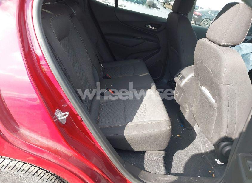 Photo 8 of 2021 Chevrolet Equinox AWD LT (VIN 3GNAXUEV9ML336127)