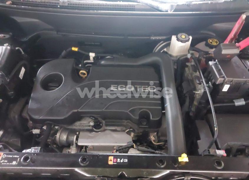 Photo 10 of 2021 Chevrolet Equinox AWD LT (VIN 3GNAXUEV9ML364669)