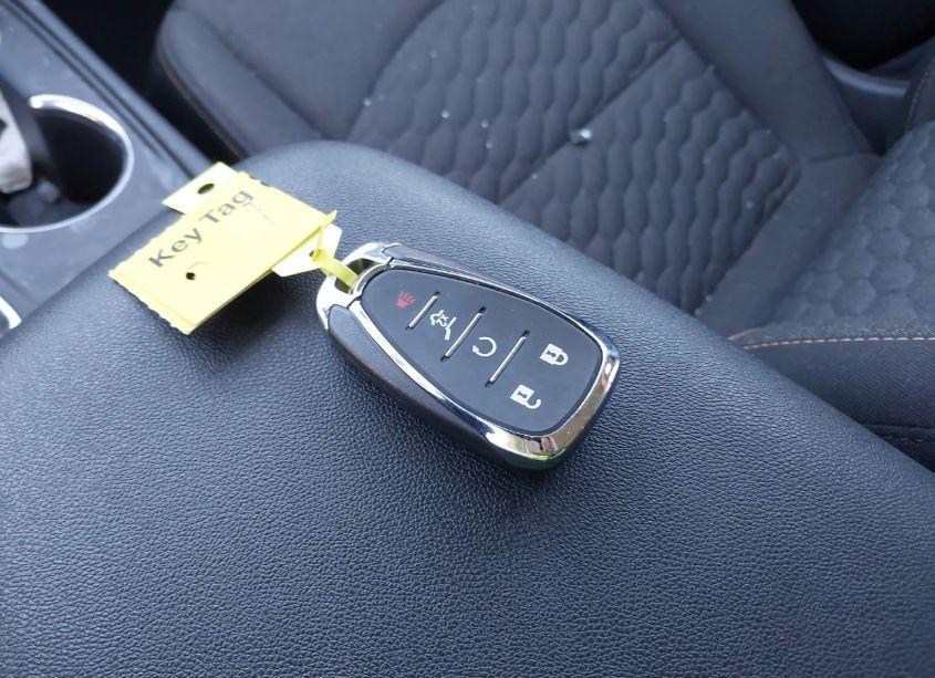 Photo 11 of 2021 Chevrolet Equinox AWD LT (VIN 3GNAXUEV9ML390219)