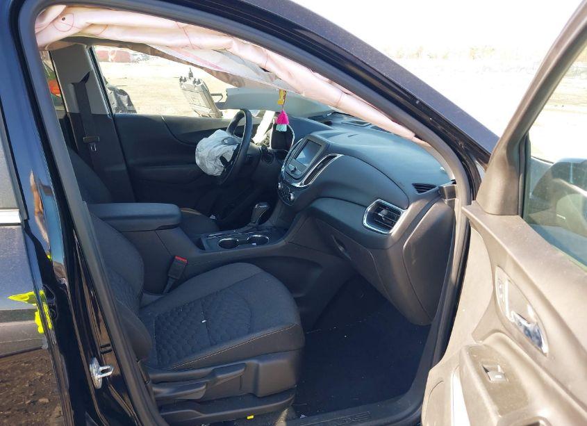 Photo 5 of 2021 Chevrolet Equinox AWD LT (VIN 3GNAXUEV9ML390219)