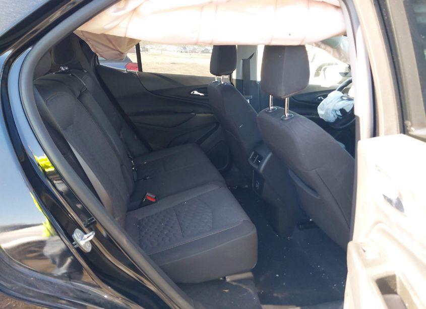 Photo 8 of 2021 Chevrolet Equinox AWD LT (VIN 3GNAXUEV9ML390219)