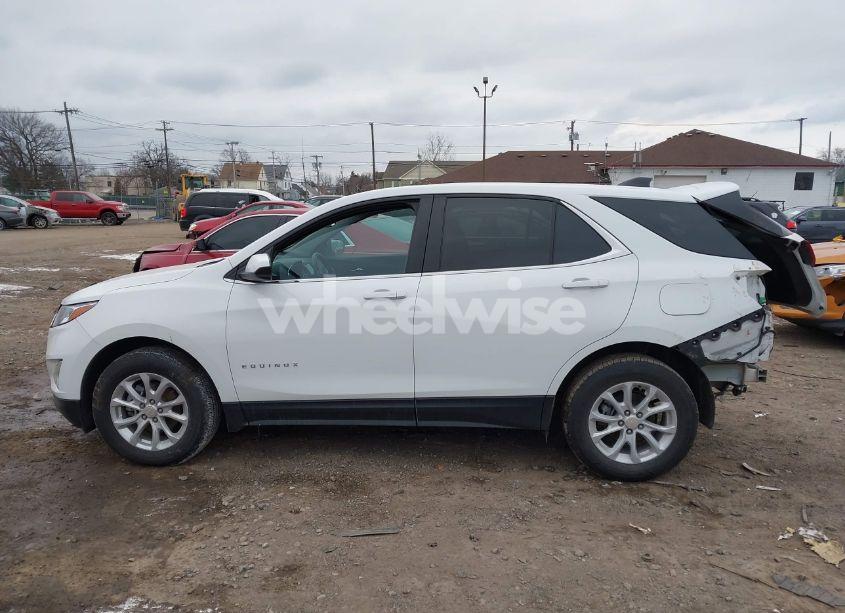 Photo 15 of 2021 Chevrolet Equinox AWD LT (VIN 3GNAXUEV9MS169645)
