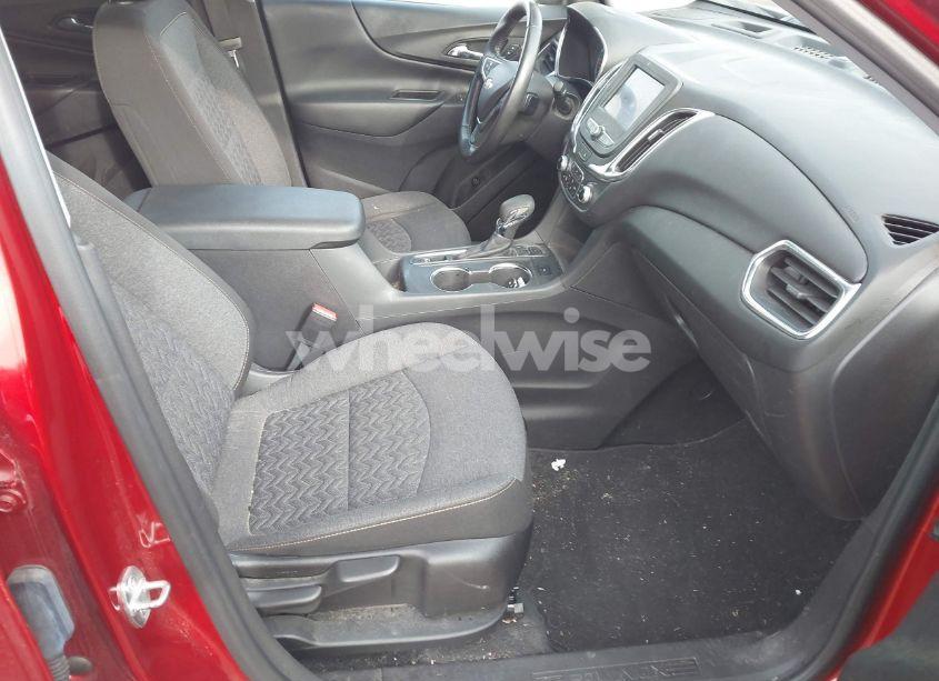 Photo 5 of 2022 Chevrolet Equinox AWD LT (VIN 3GNAXUEV9NL164909)