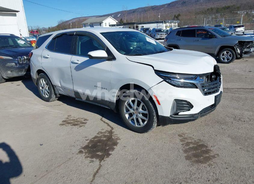 2022 Chevrolet Equinox AWD LT (VIN 3GNAXUEV9NL235686) main photo