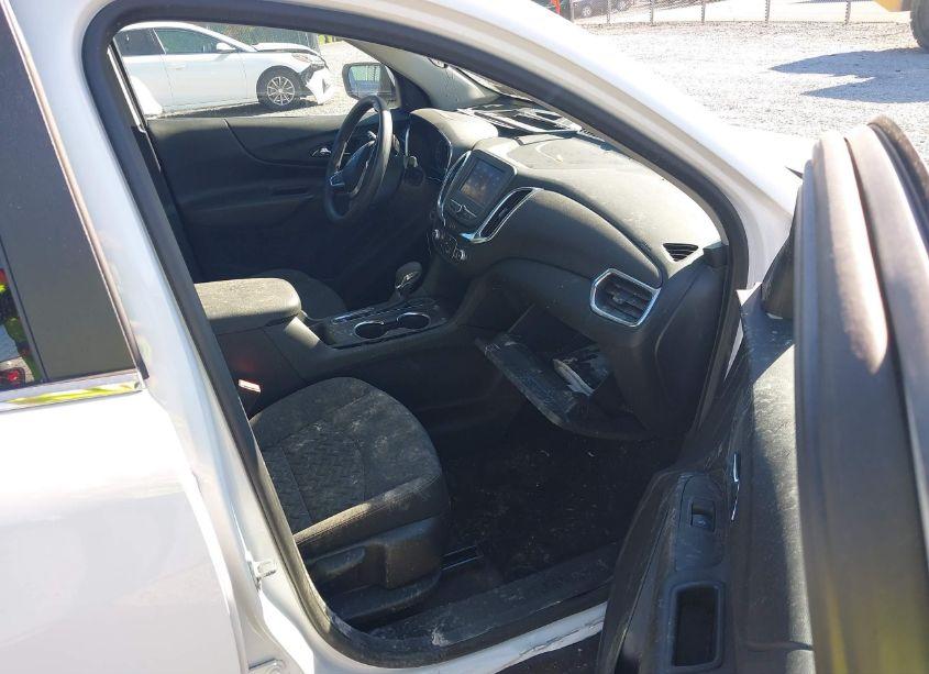 Photo 5 of 2022 Chevrolet Equinox AWD LT (VIN 3GNAXUEV9NL241102)