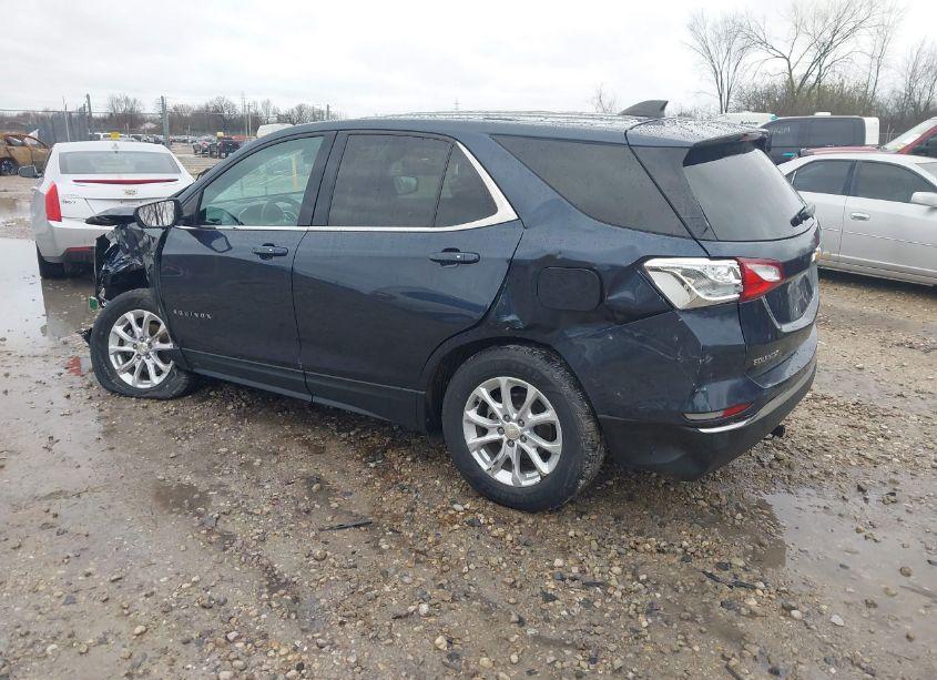 Photo 3 of 2019 Chevrolet Equinox LT (VIN 3GNAXUEVXKL140145)