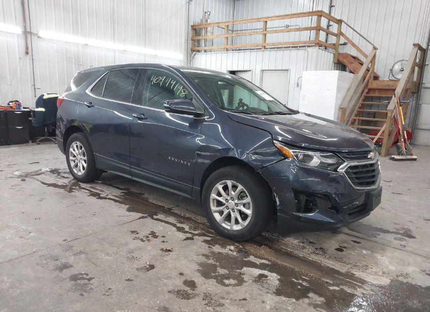 2019 Chevrolet Equinox LT (VIN 3GNAXUEVXKL258714) main photo