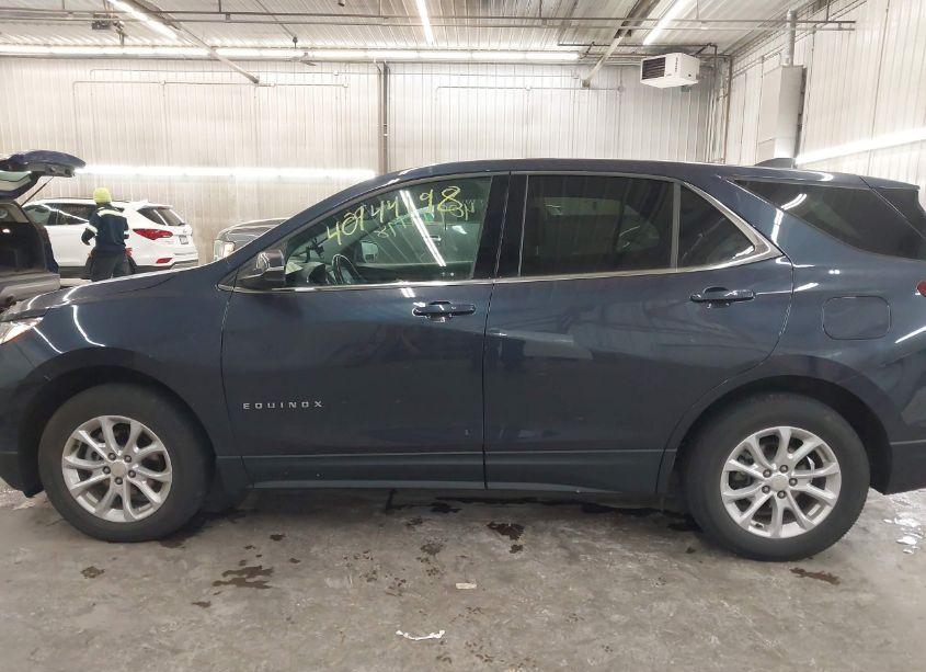 Photo 14 of 2019 Chevrolet Equinox LT (VIN 3GNAXUEVXKL258714)