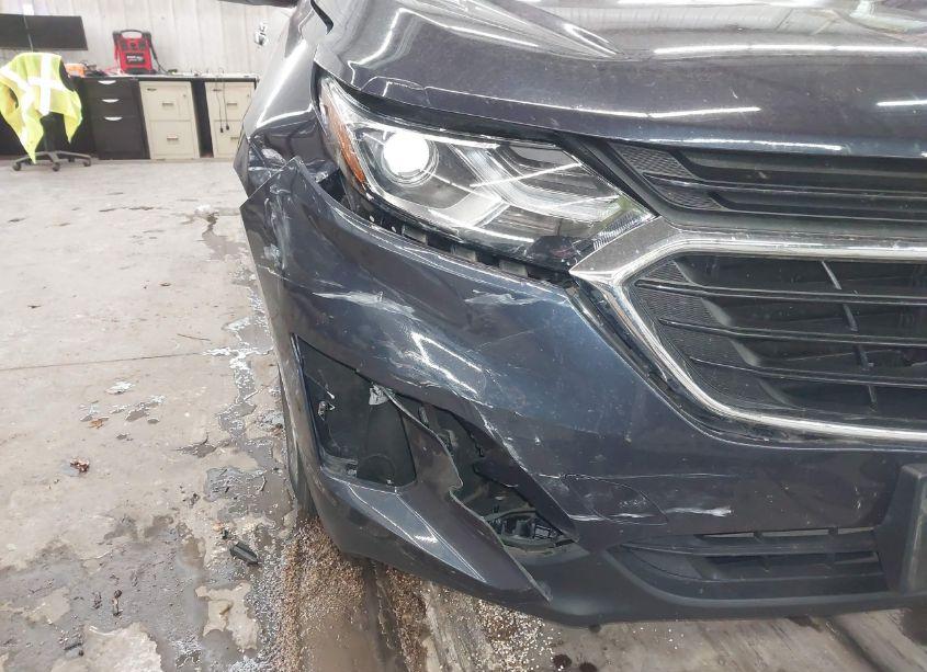 Photo 17 of 2019 Chevrolet Equinox LT (VIN 3GNAXUEVXKL258714)