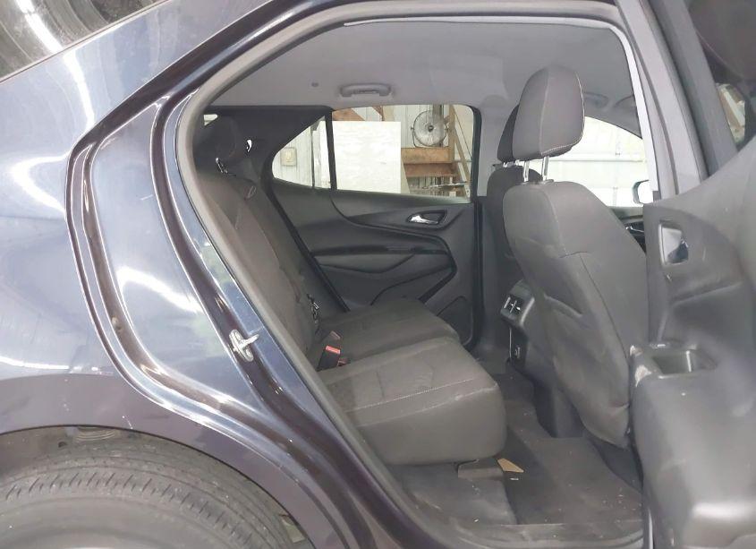 Photo 8 of 2019 Chevrolet Equinox LT (VIN 3GNAXUEVXKL258714)