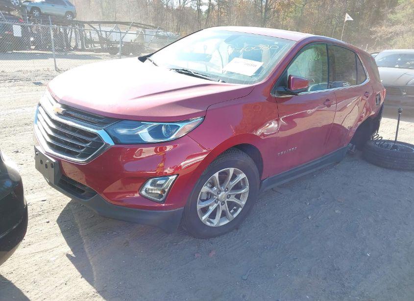Photo 2 of 2019 Chevrolet Equinox LT (VIN 3GNAXUEVXKS545797)