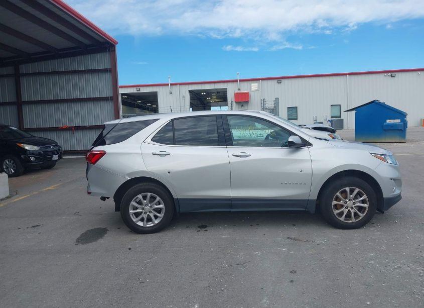 Photo 13 of 2020 Chevrolet Equinox AWD LT 1.5L TURBO (VIN 3GNAXUEVXLS583676)