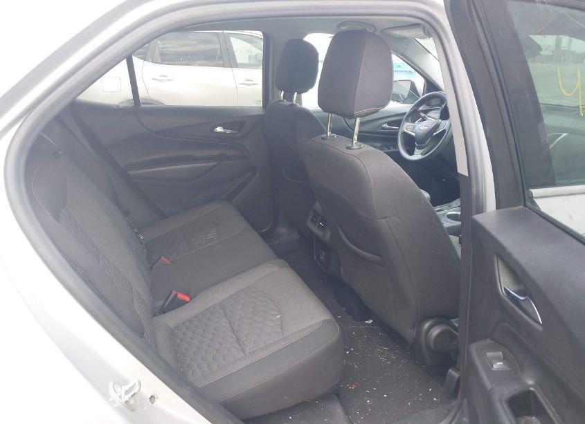 Photo 8 of 2020 Chevrolet Equinox AWD LT 1.5L TURBO (VIN 3GNAXUEVXLS583676)