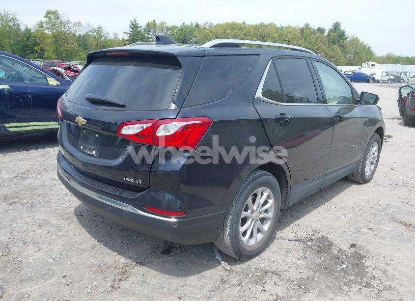 Photo 4 of 2020 Chevrolet Equinox AWD LT 1.5L TURBO (VIN 3GNAXUEVXLS655671)