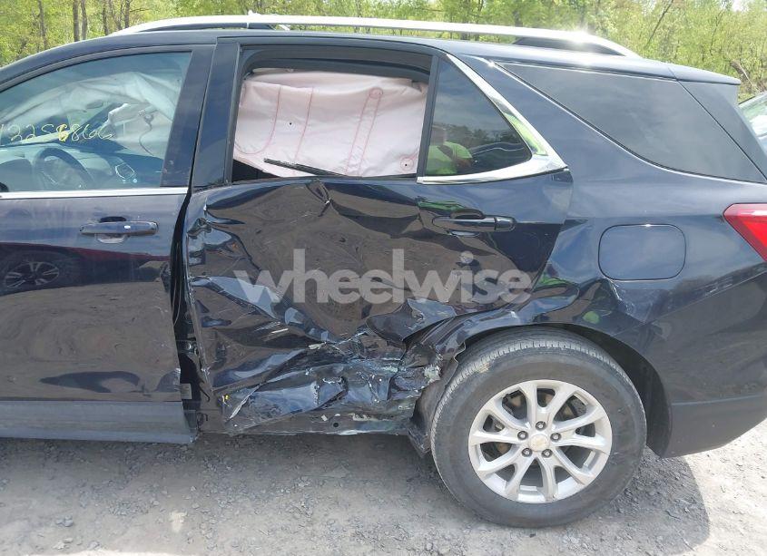 Photo 6 of 2020 Chevrolet Equinox AWD LT 1.5L TURBO (VIN 3GNAXUEVXLS655671)