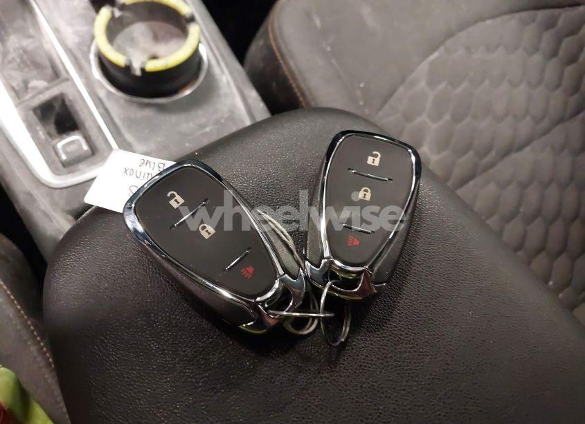 Photo 11 of 2021 Chevrolet Equinox AWD LT (VIN 3GNAXUEVXML362462)