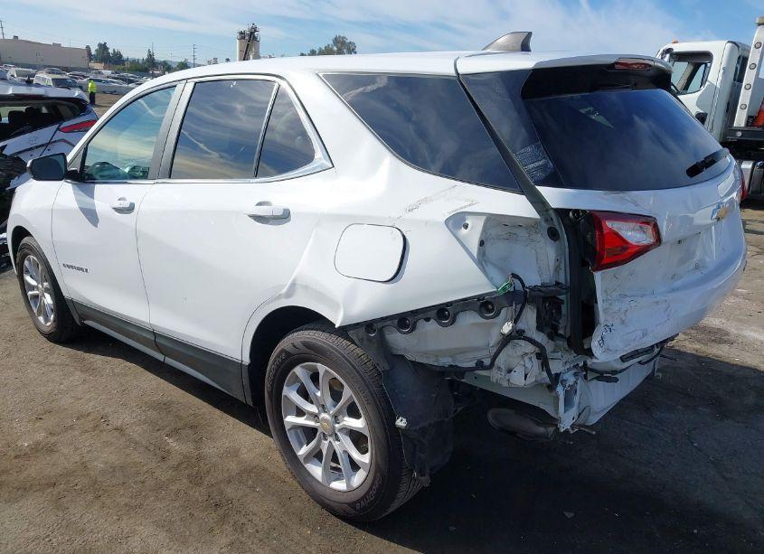 Photo 3 of 2021 Chevrolet Equinox AWD LT (VIN 3GNAXUEVXMS159870)