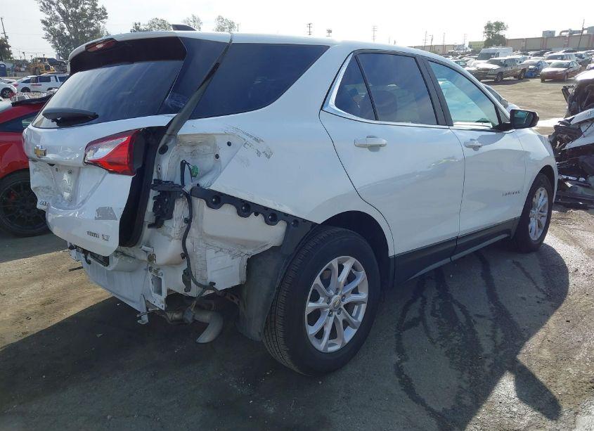 Photo 4 of 2021 Chevrolet Equinox AWD LT (VIN 3GNAXUEVXMS159870)