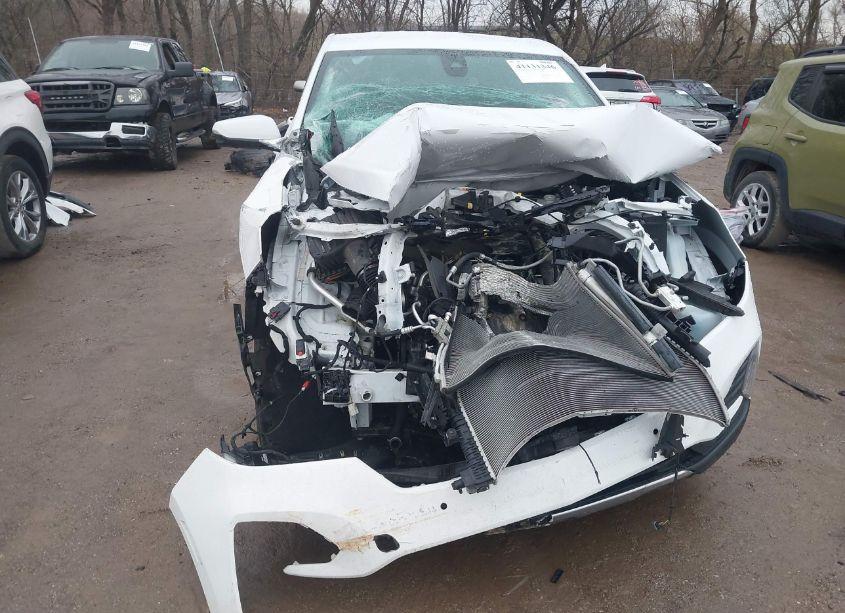 Photo 6 of 2022 Chevrolet Equinox AWD LT (VIN 3GNAXUEVXNL119784)