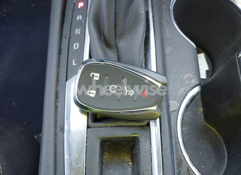 Photo 11 of 2022 Chevrolet Equinox AWD LT (VIN 3GNAXUEVXNL140490)